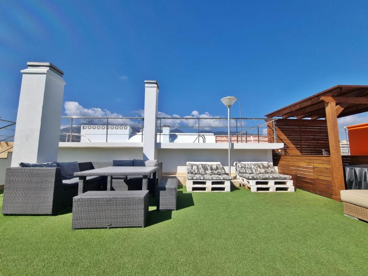 Penthouse With Private Pool, Hot Tub Jacuzzi With Sea Views And Chill-Out Zone, Close To The Sea Marbella Esterno foto