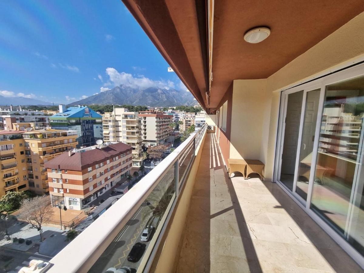 Penthouse With Private Pool, Hot Tub Jacuzzi With Sea Views And Chill-Out Zone, Close To The Sea Marbella Esterno foto