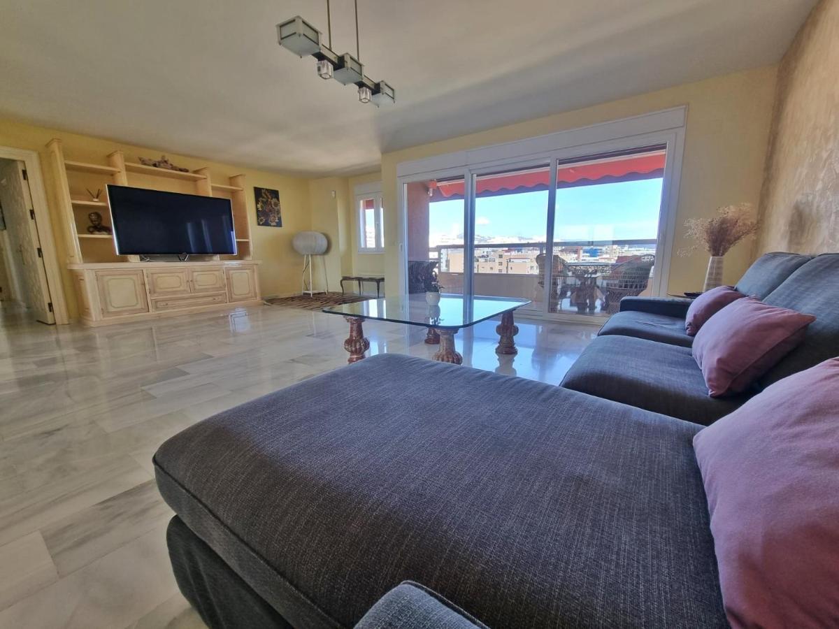 Penthouse With Private Pool, Hot Tub Jacuzzi With Sea Views And Chill-Out Zone, Close To The Sea Marbella Esterno foto