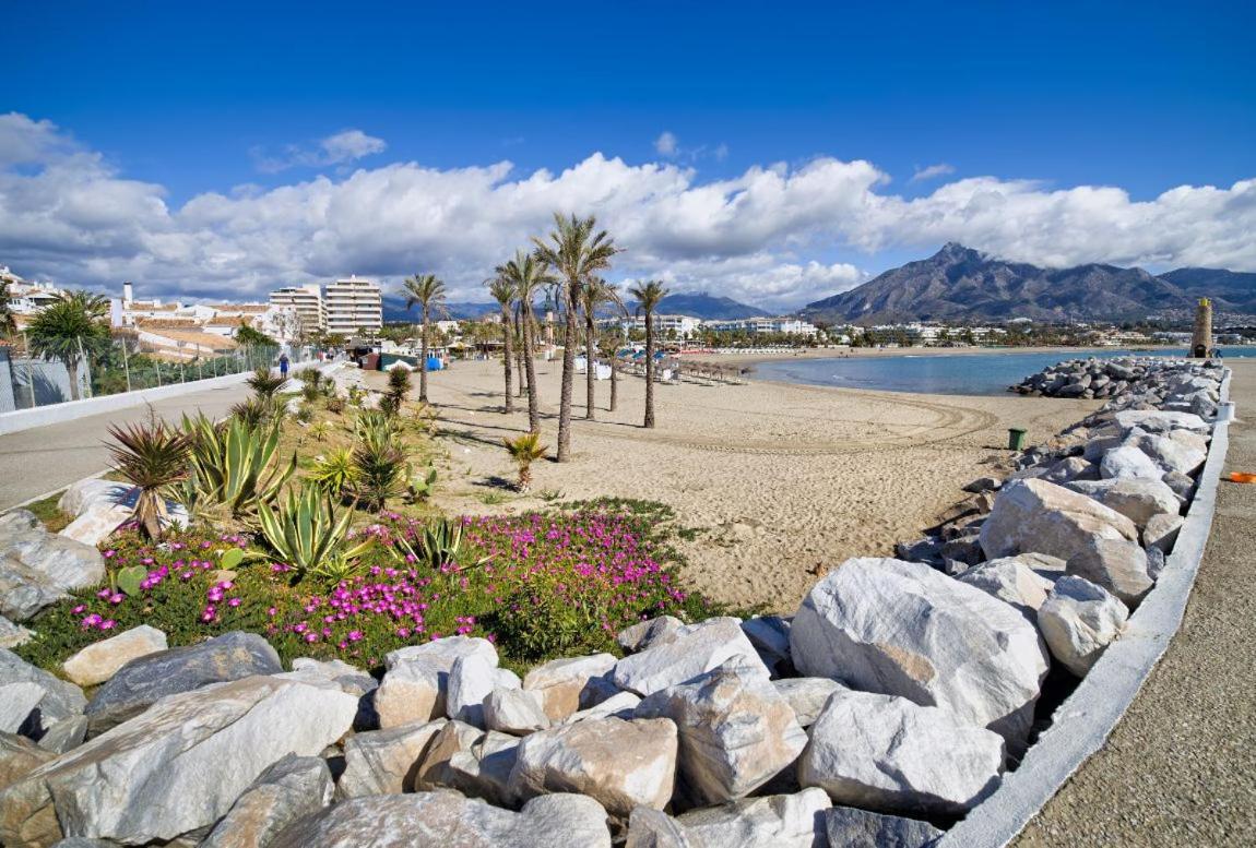 Penthouse With Private Pool, Hot Tub Jacuzzi With Sea Views And Chill-Out Zone, Close To The Sea Marbella Esterno foto