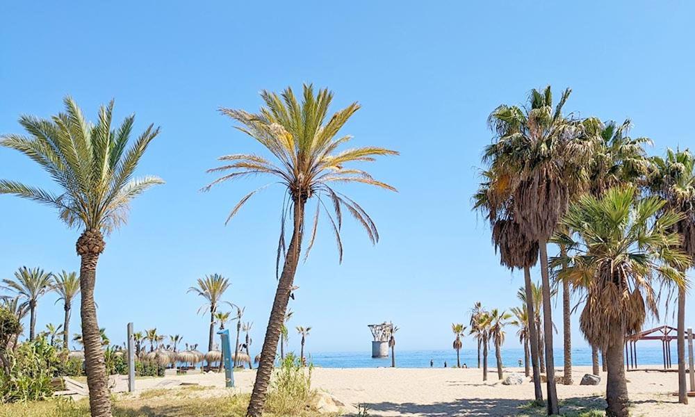 Penthouse With Private Pool, Hot Tub Jacuzzi With Sea Views And Chill-Out Zone, Close To The Sea Marbella Esterno foto